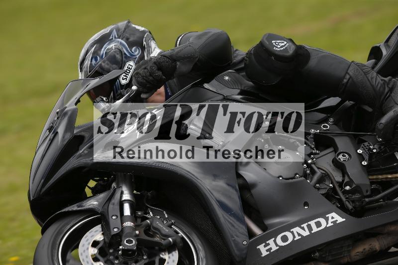 /Archiv-2024/25 30.05.2024 TZ Motorsport Training ADR/Gruppe rot/4